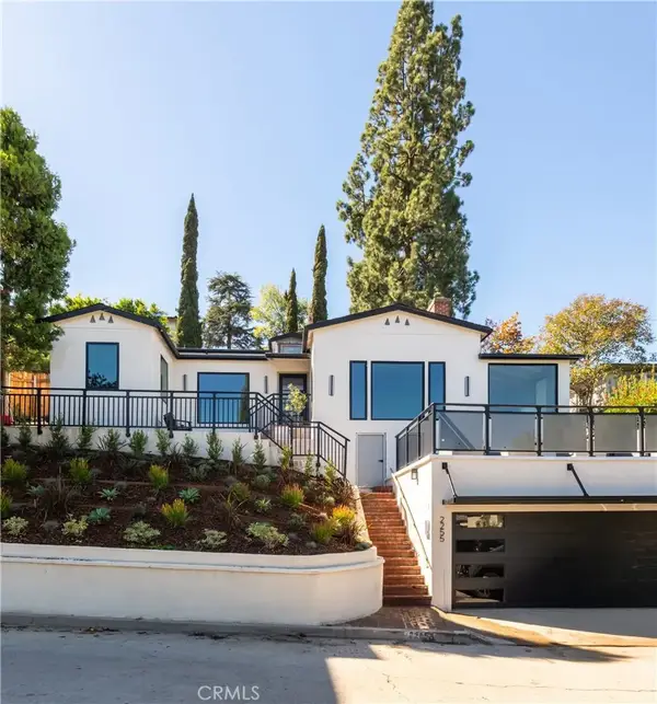 2255 Talmadge, Los Angeles, CA 90027