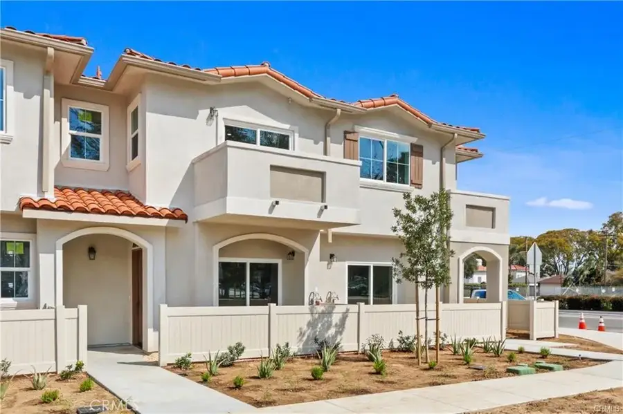 2425 Arlington Avenue, Torrance, CA 90501 - Image #2