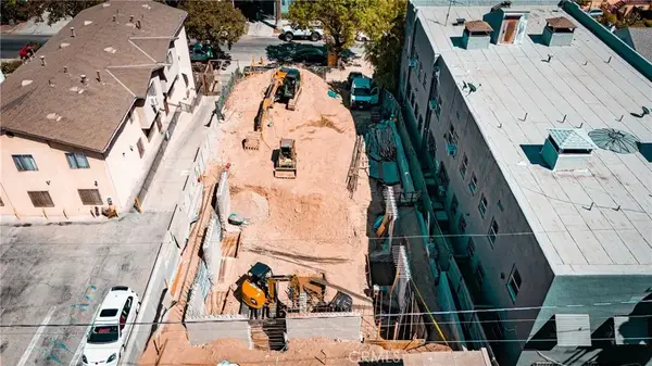 539 N Alexandria, Los Angeles, CA 90004