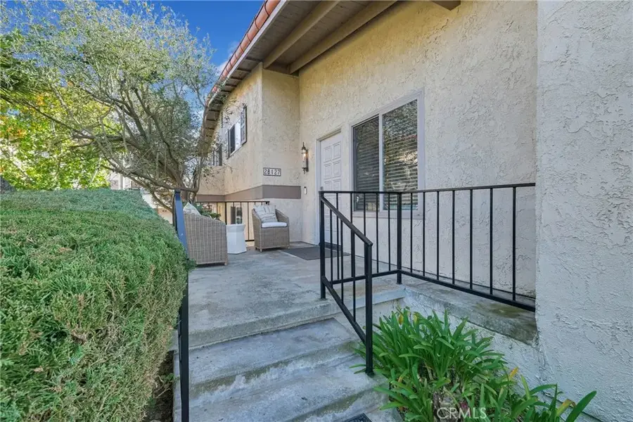 28127 Ridgethorne Court, Rancho Palos Verdes, CA 90275 - Image #3