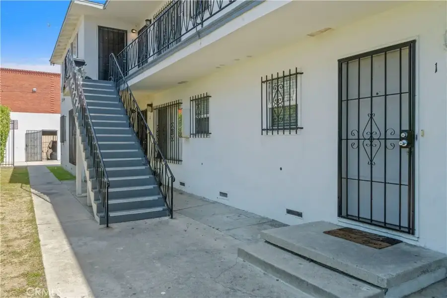 3205 Bartdon, Inglewood, CA 90303 - Image #3