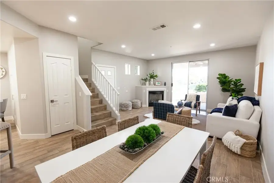 2340 Sunningdale, Tustin, CA 92782 - Image #2