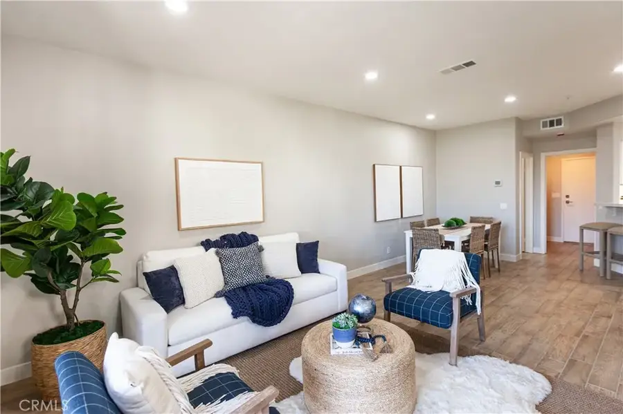 2340 Sunningdale, Tustin, CA 92782 - Image #3