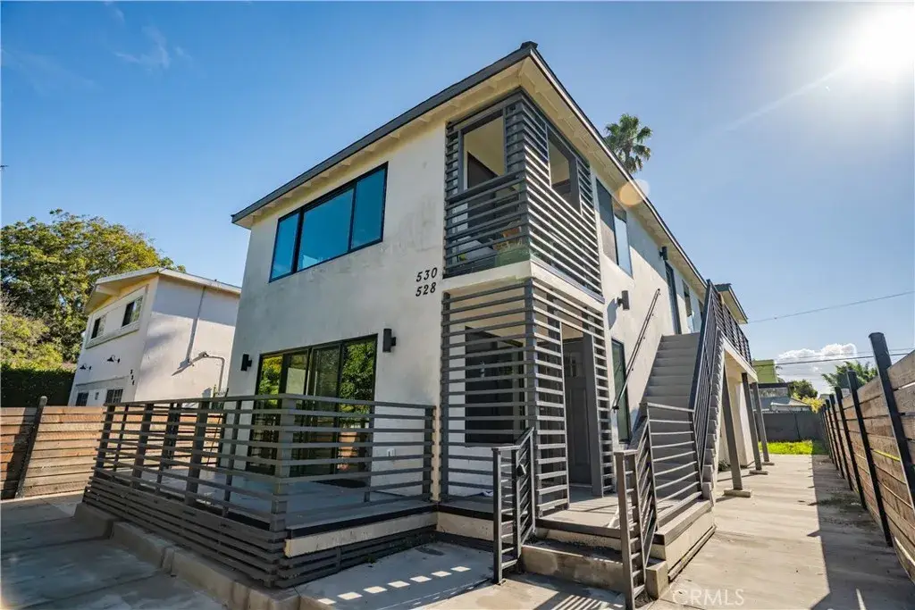 528 Westminster Avenue, Venice, CA 90291 - Image #1