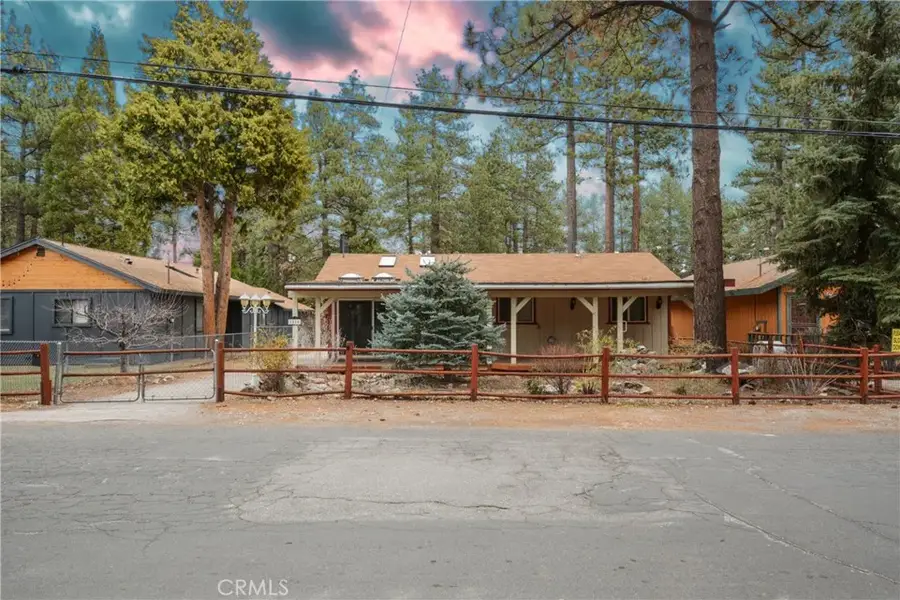 1016 Anita Avenue, Big Bear City, CA 92314 - #2