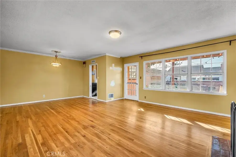 12911 Daphne, Gardena, CA 90249 - Image #3