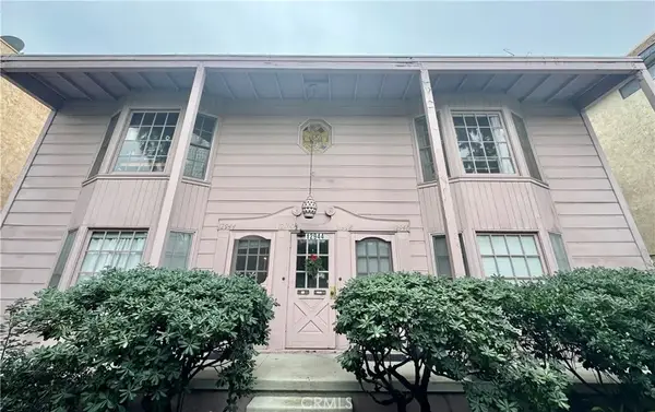 12944 Riverside Drive, Sherman Oaks, CA 91423