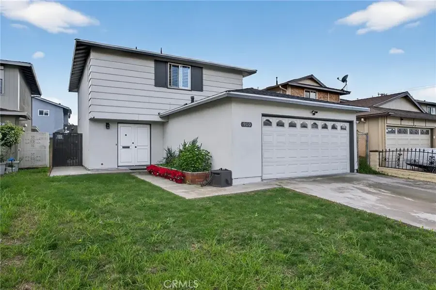 910 E Meadbrook, Carson, CA 90746 - Image #2