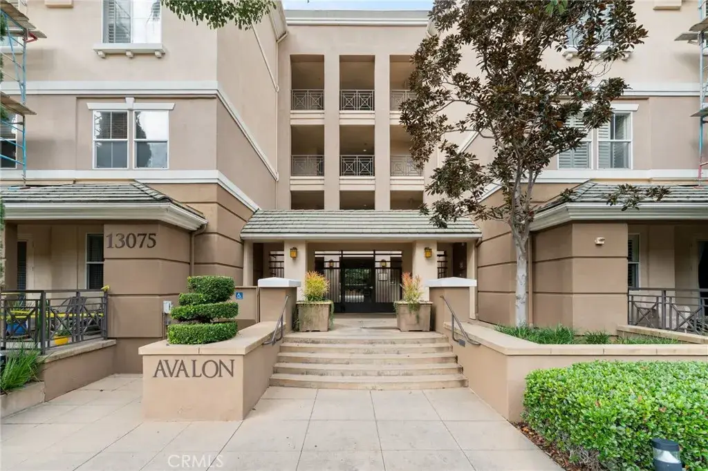 13075 Pacific #409, Playa Vista, CA 90094 - Image #1