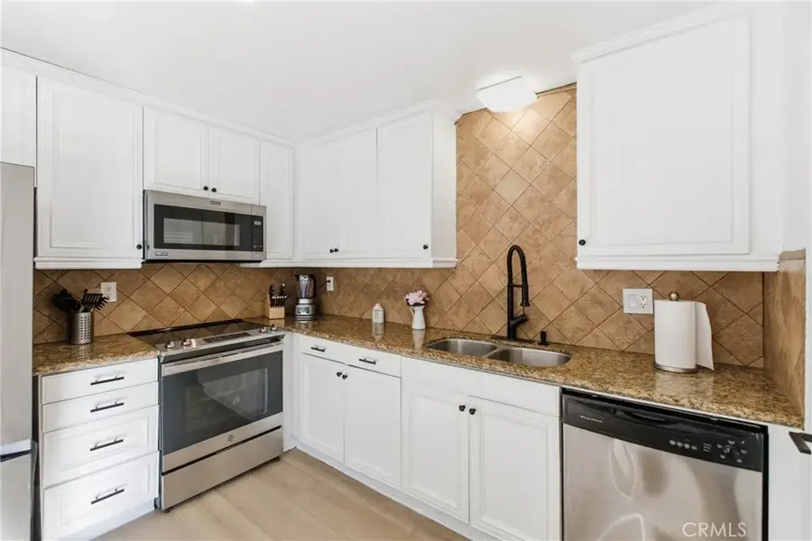 20921 Serrano Creek Road #55, Lake Forest, CA 92630 - Image #3