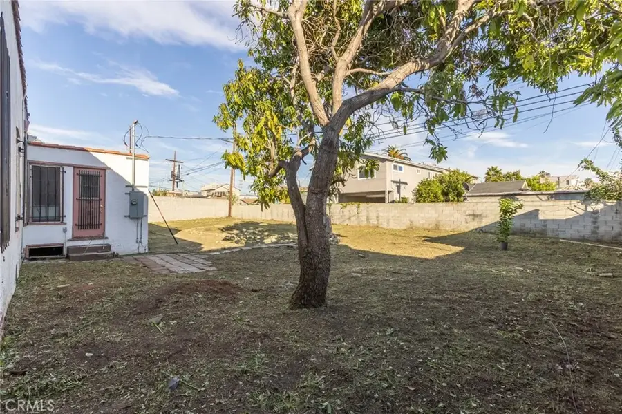 1614 S Highland Avenue, Los Angeles, CA 90019 - Image #3