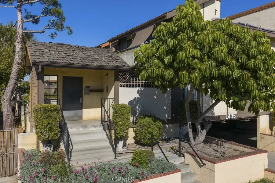 1435 W 146th St #104, Gardena, CA 90247 - Image #2