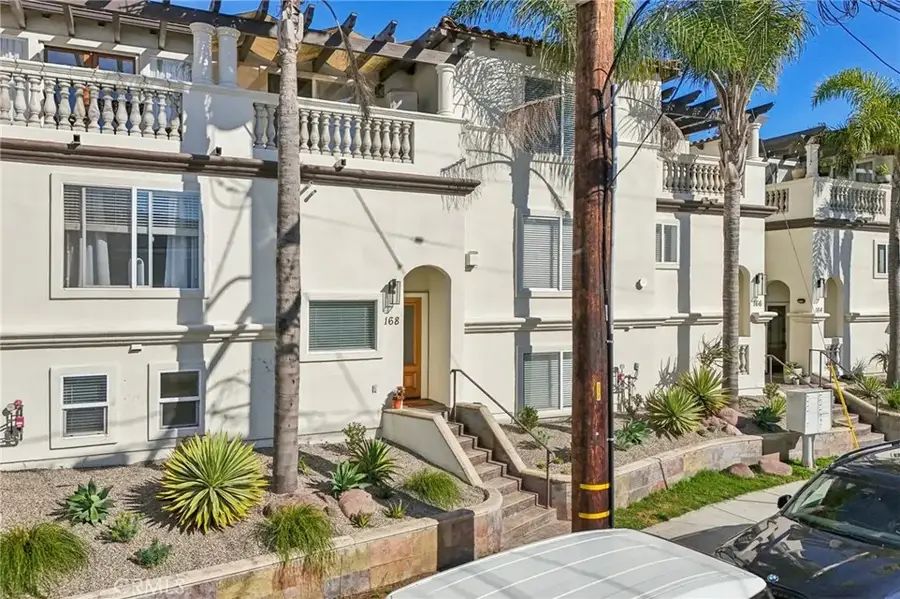168 Ardmore Avenue, Hermosa Beach, CA 90254 - #2