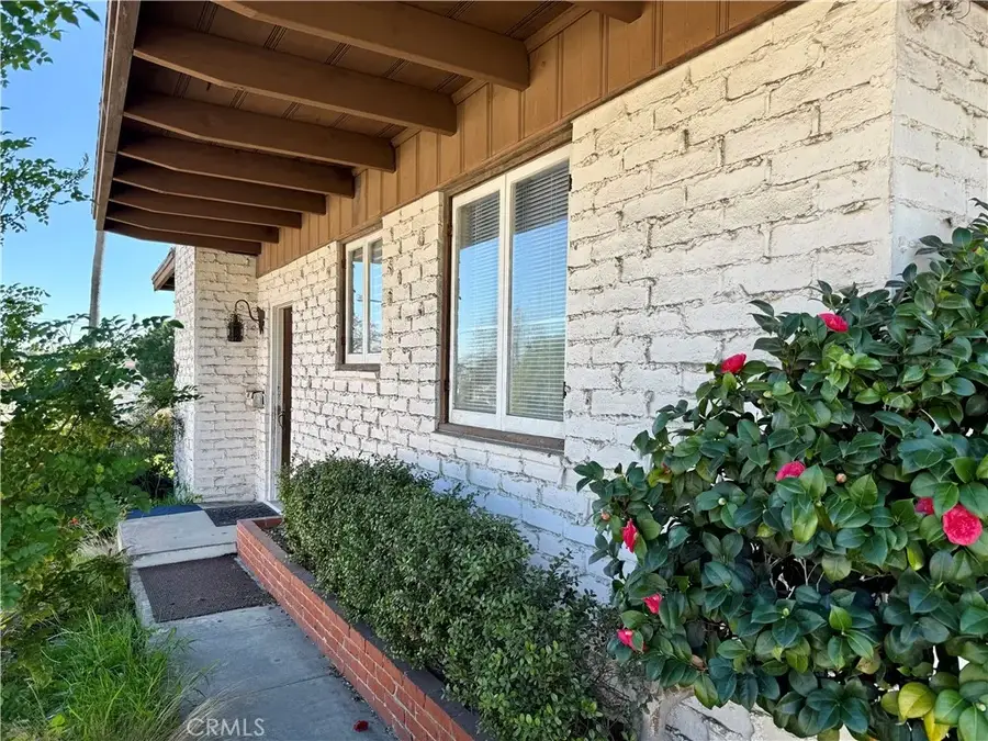 2623 Laurel, Manhattan Beach, CA 90266 - Image #2