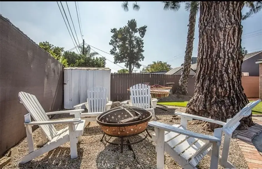 19415 Hart, Reseda, CA 91335 - Image #3