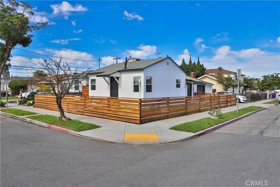 1639 E Hungerford Street, Long Beach, CA 90805 - #2