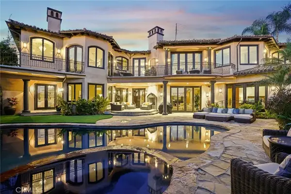 215 S Poinsettia Avenue, Manhattan Beach, CA 90266