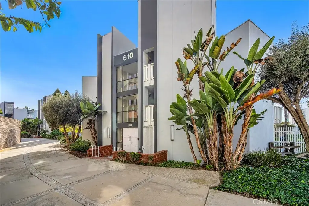 610 The Village, Redondo Beach, CA 90277 - #1