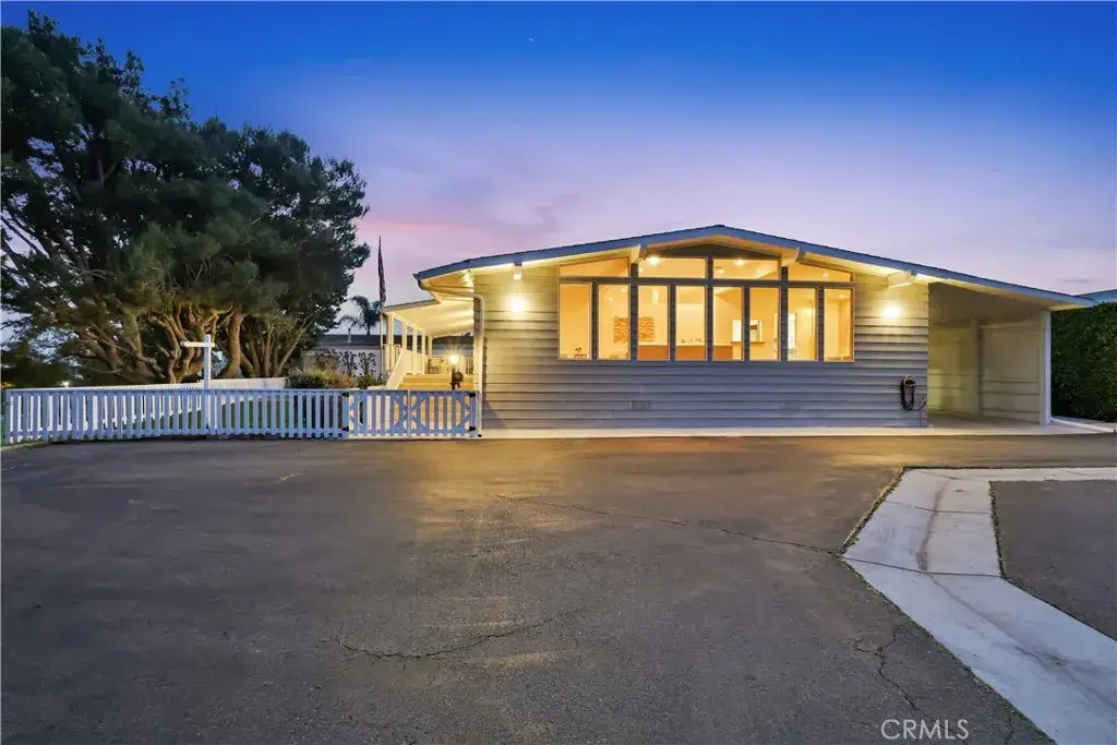 2275 W 25th #242, San Pedro, CA 90732 - #1