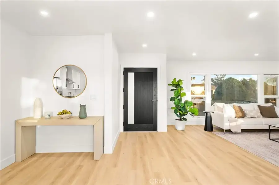 10421 1st Avenue, Inglewood, CA 90303 - #3