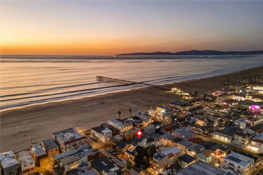 28 10th Ct (9th St Walkstreet), Hermosa Beach, CA 90254 - #2