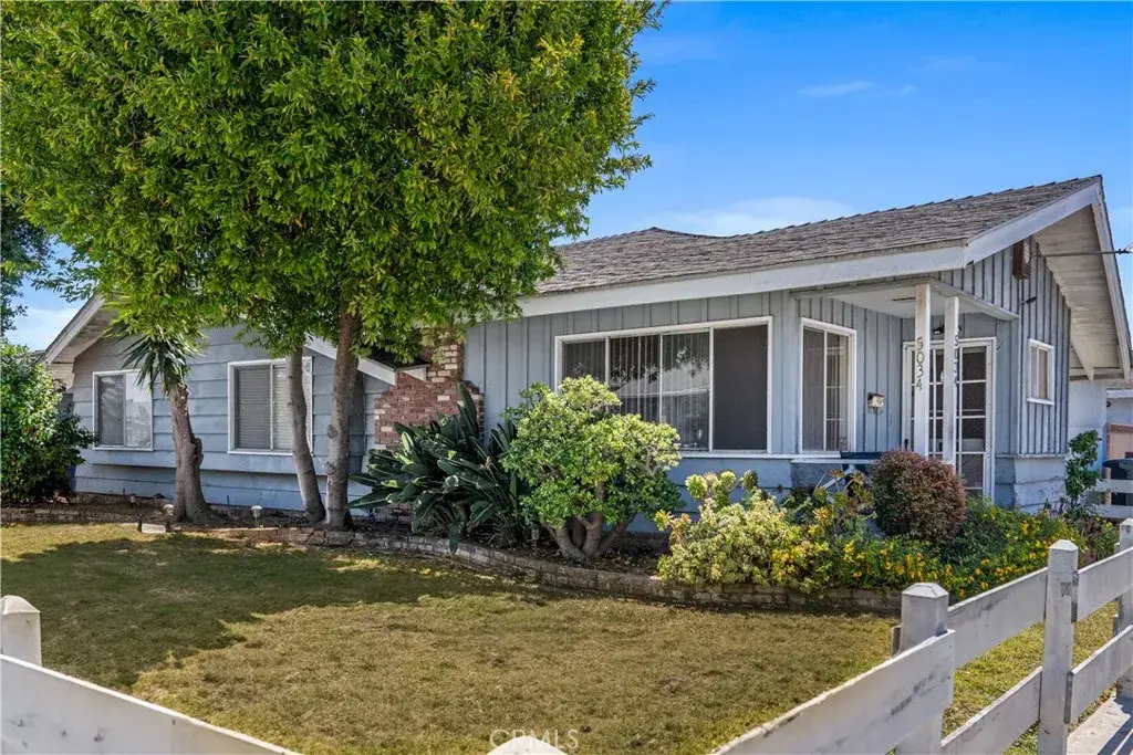 5034 W 140th St, Hawthorne, CA 90250 - #1