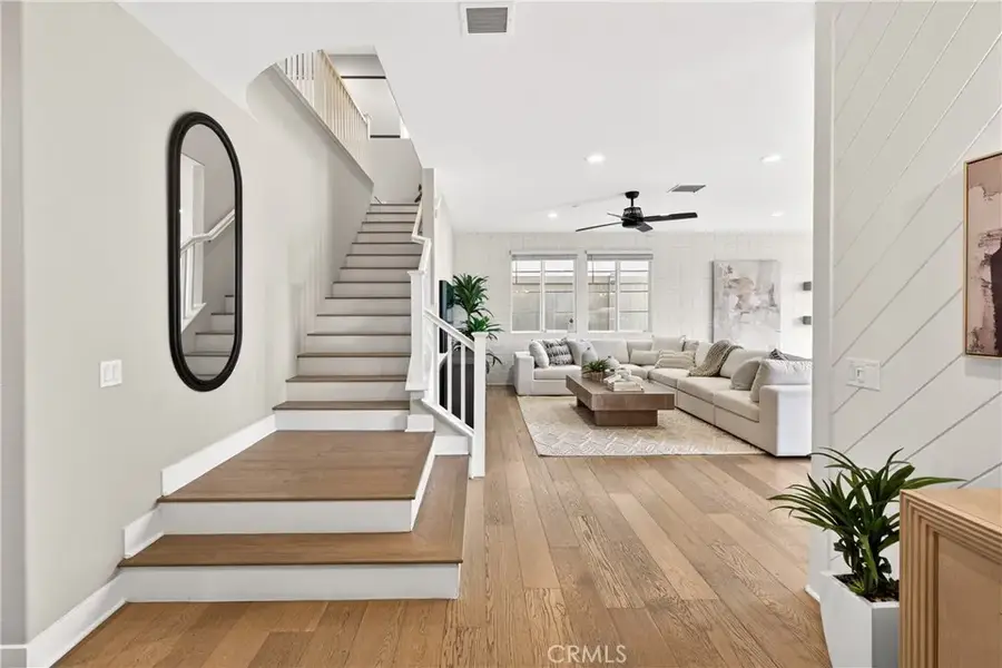 27616 Suncrest Road, San Pedro, CA 90732 - Image #2