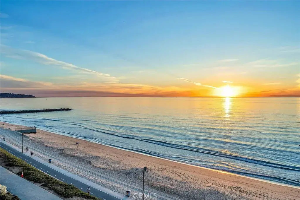 200 S Catalina Avenue #403, Redondo Beach, CA 90277 - #1