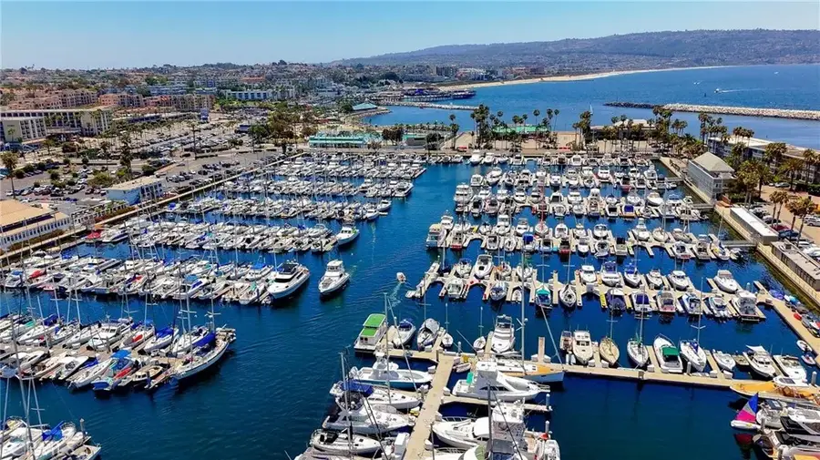 200 S Catalina Avenue #403, Redondo Beach, CA 90277 - #3