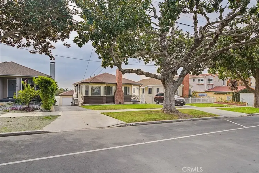 819 N. Maria, Redondo Beach, CA 90277 - #3