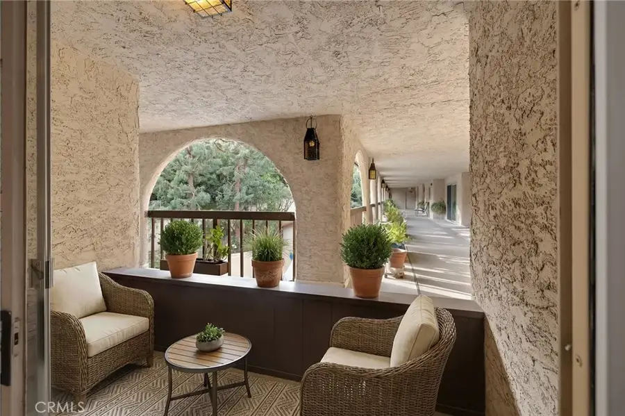 5718 Ravenspur Drive #305, Rancho Palos Verdes, CA 90275 - Image #3