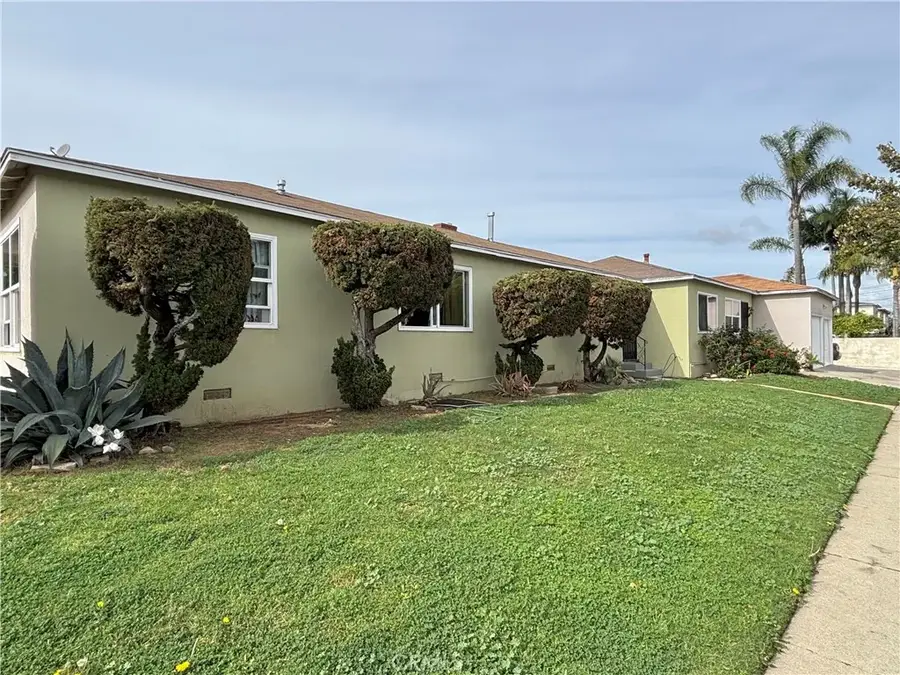 11533 Truro, Hawthorne, CA 90250 - #2