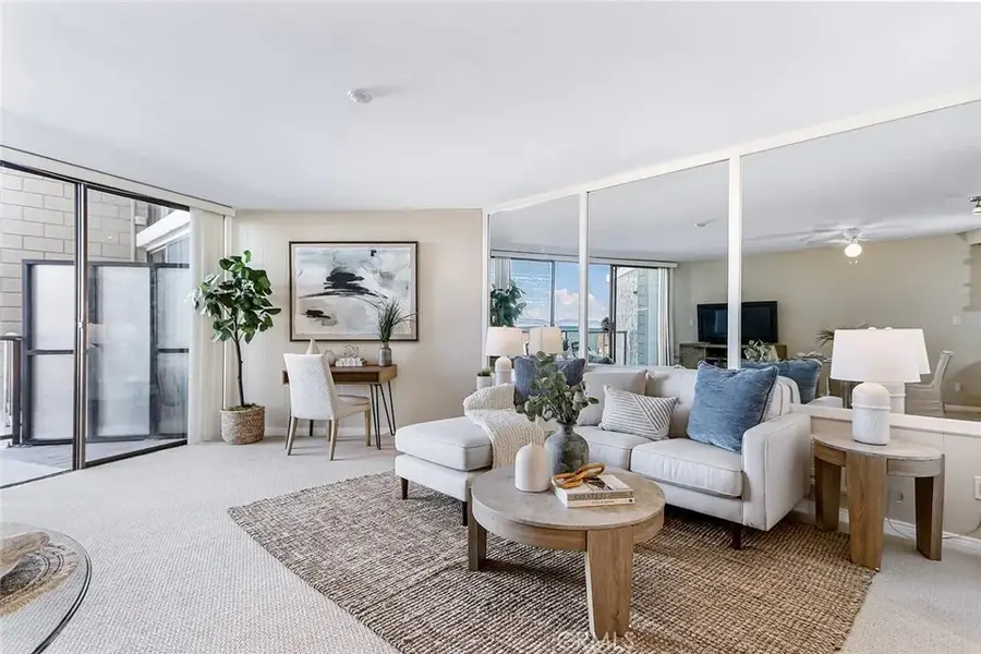 531 Esplanade #303, Redondo Beach, CA 90277 - #3