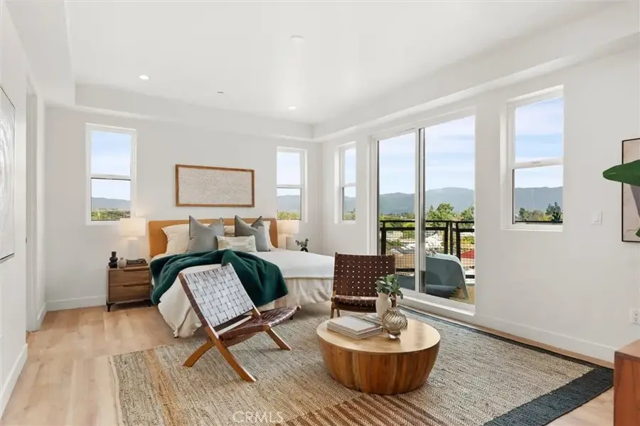 6051 N Tujunga Avenue, North Hollywood, CA 91606 - #2