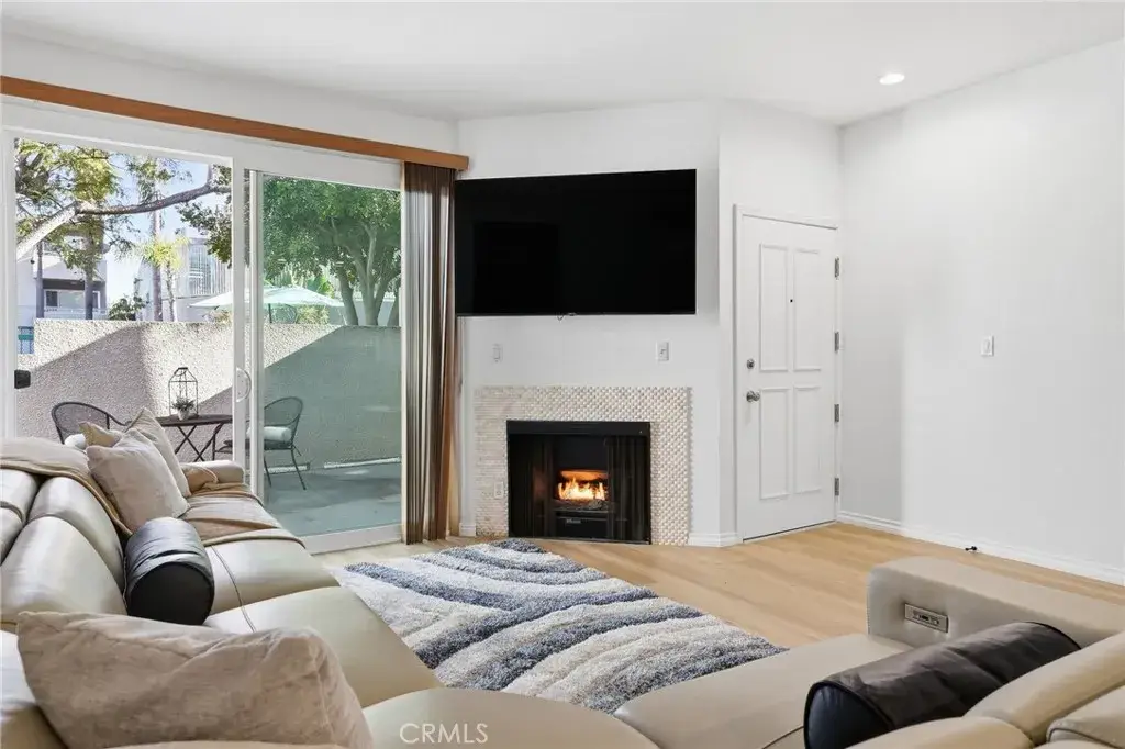 434 E Spruce Avenue #106, Inglewood, CA 90301 - #1