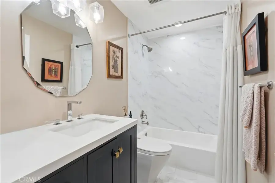 3860 Amberly #F, Inglewood, CA 90305 - #3