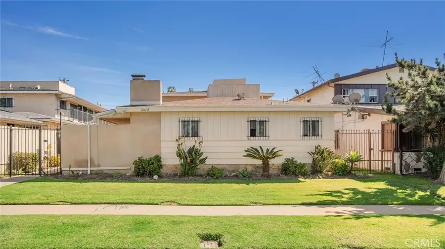 10634 Crenshaw Blvd, Inglewood, CA 90303 - #2