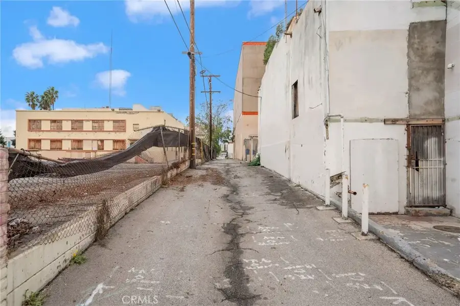 317 S La Brea, Inglewood, CA 90301 - #3