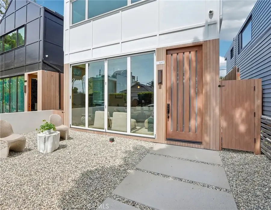 647 Navy Street, Santa Monica, CA 90405 - #3