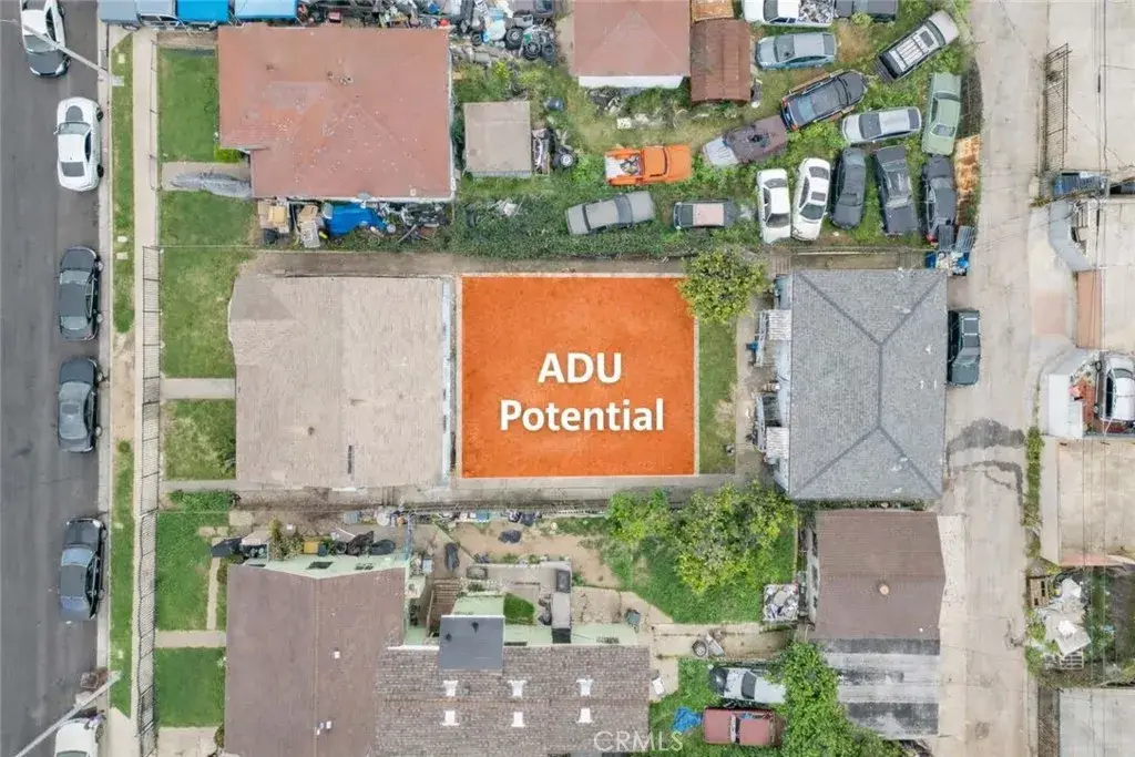 11210 Van Buren, Los Angeles, CA 90044 - #1