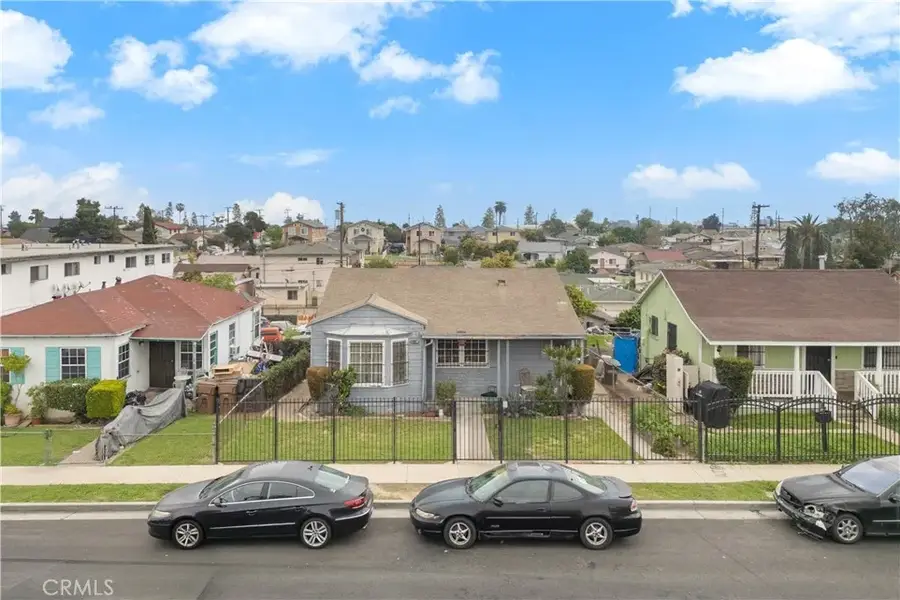 11210 Van Buren, Los Angeles, CA 90044 - #3