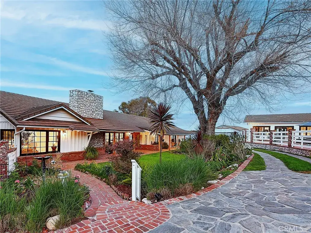 46 Empty Saddle Road, Rolling Hills Estates, CA 90274 - #1