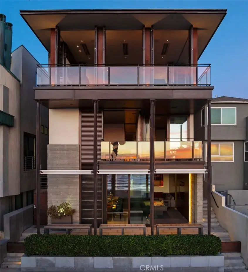 3216 The Strand, Manhattan Beach, CA 90266 - #1