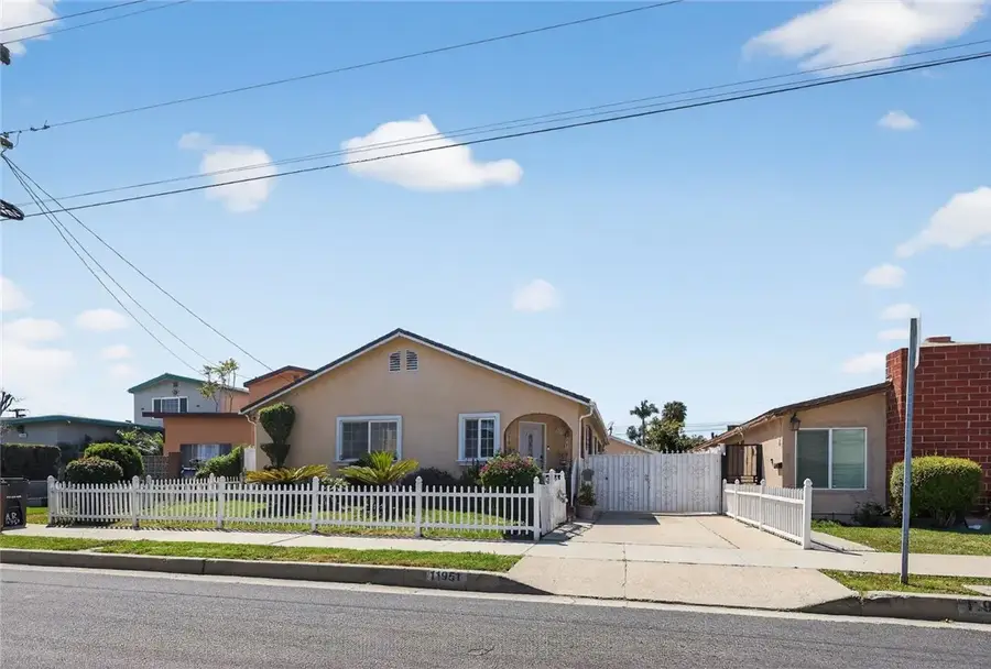 11951 Oxford, Hawthorne, CA 90250 - #2