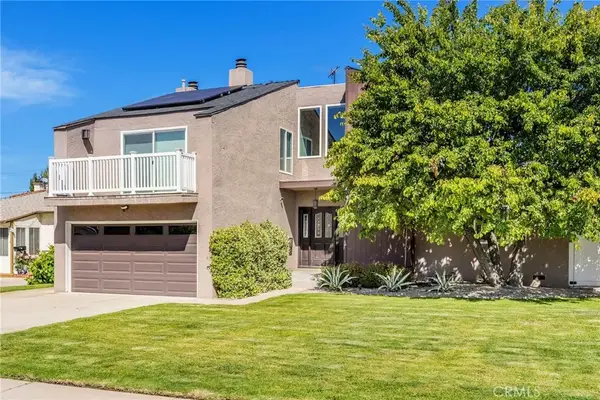 8418 Belford Avenue, Los Angeles, CA 90045