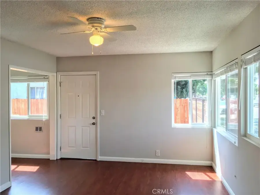 1202-- 1210 Myrtle, Long Beach, CA 90813 - #3