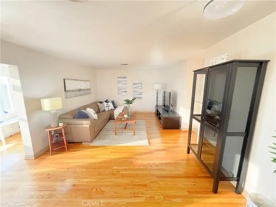 7615 Kittyhawk Avenue, Los Angeles, CA 90045 - #3