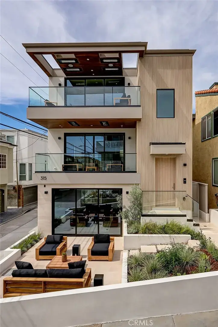 315 25th, Manhattan Beach, CA 90266 - #1