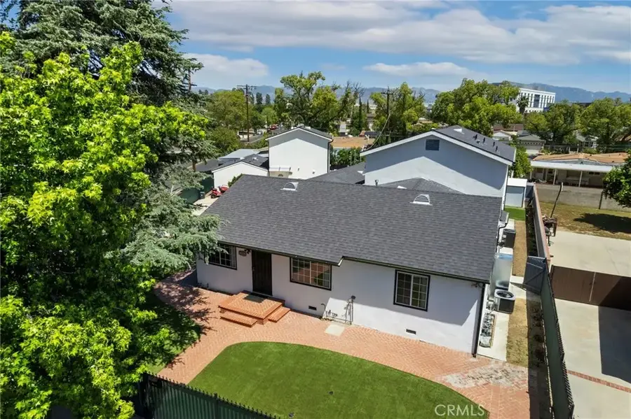 8040 Ranchito Avenue, Panorama City, CA 91402 - #2