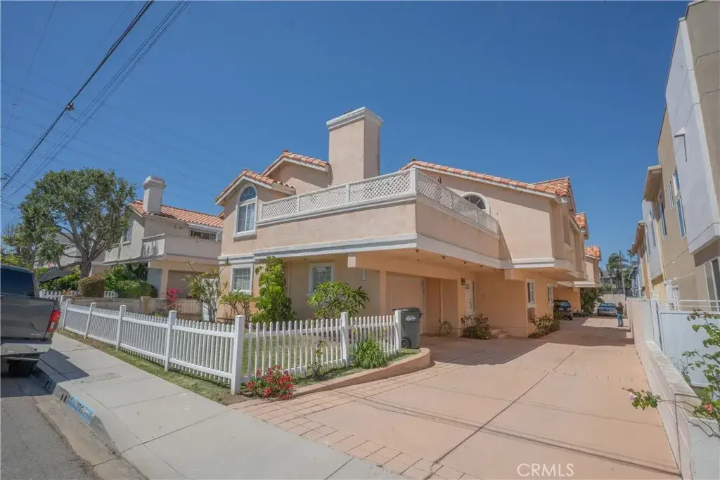 2517 Rockefeller #B, Redondo Beach, CA 90278 - #1